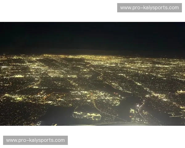 星河璀璨，银河之战：洛杉矶银河与堪萨斯城的足球史诗